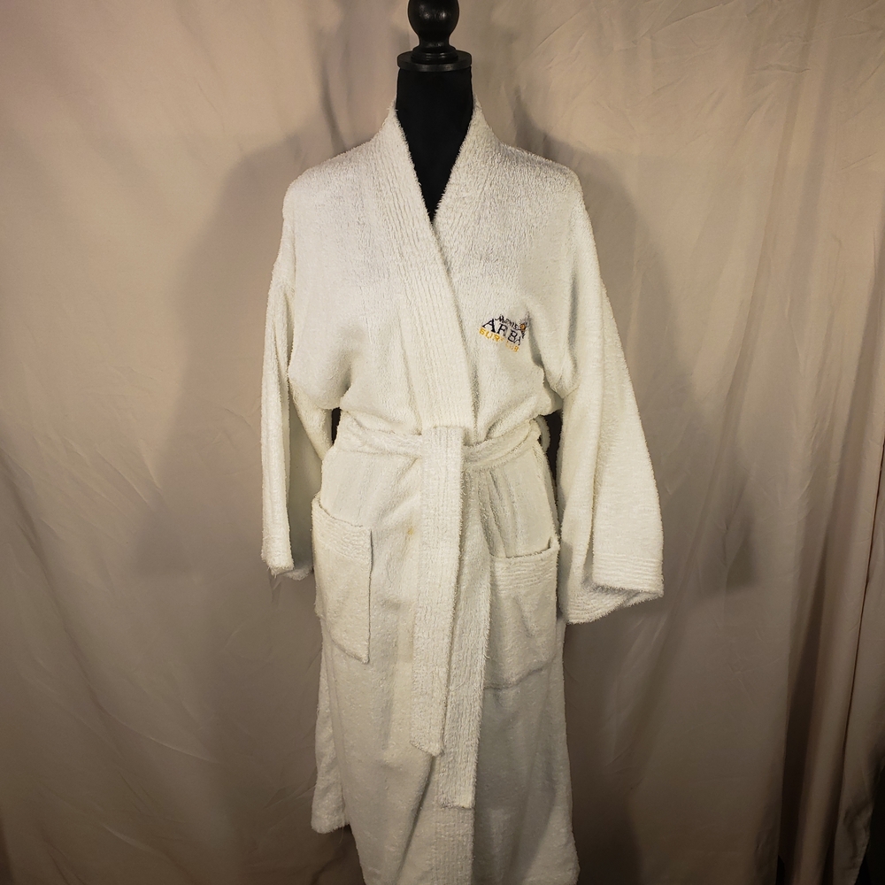 Premium Terry Collection Marriott Aruba White Bathrobe OS
